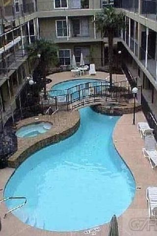 921 Marine Drive 205, Galveston, TX 77550