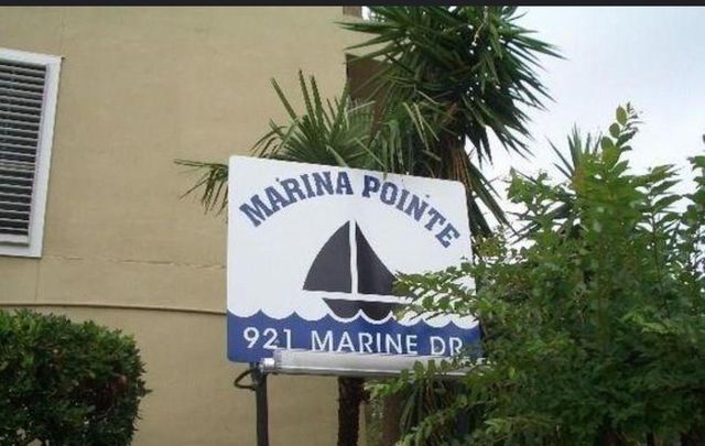 921 Marine Drive 205, Galveston, TX 77550