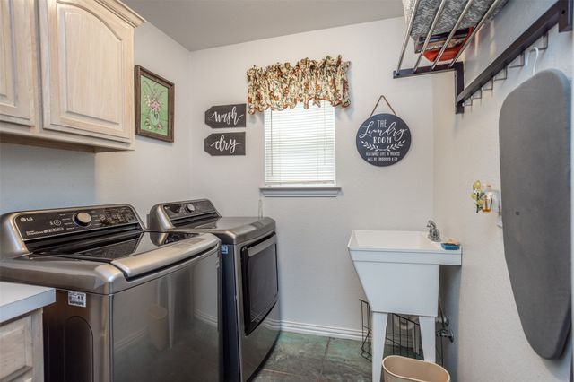 8770 Rector Road, Sanger, TX 76266