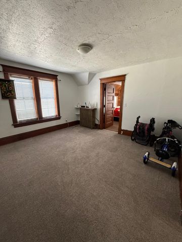 588 York Avenue, Saint Paul, MN 55130