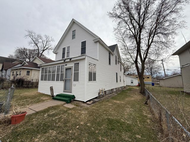 588 York Avenue, Saint Paul, MN 55130