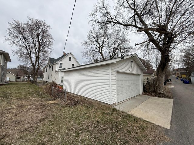 588 York Avenue, Saint Paul, MN 55130