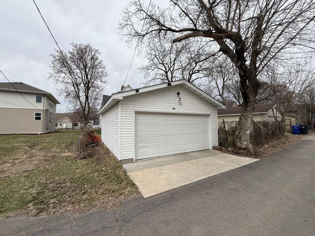 588 York Avenue, Saint Paul, MN 55130
