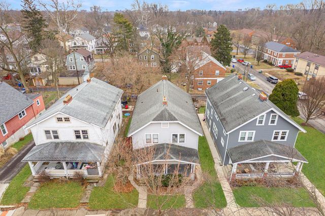 187 W Pacemont Road, Columbus, OH 43202