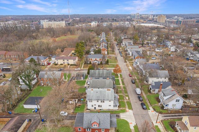 187 W Pacemont Road, Columbus, OH 43202