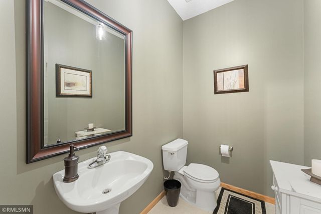 7442 Hidden Valley Lane S, Cottage Grove, MN 55016