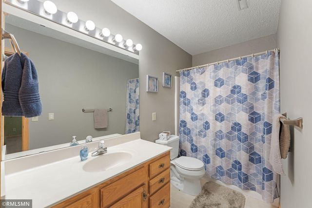 7442 Hidden Valley Lane S, Cottage Grove, MN 55016
