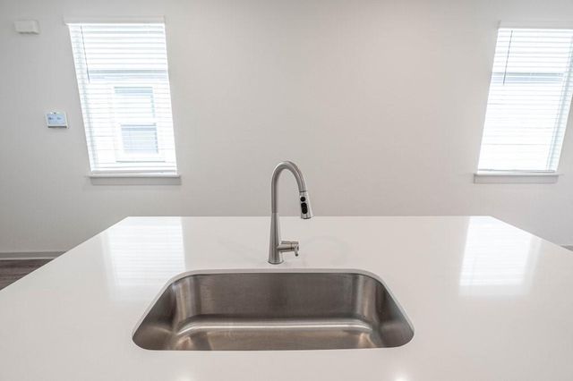 225 New Hampton WAY, San Marcos, TX 78666