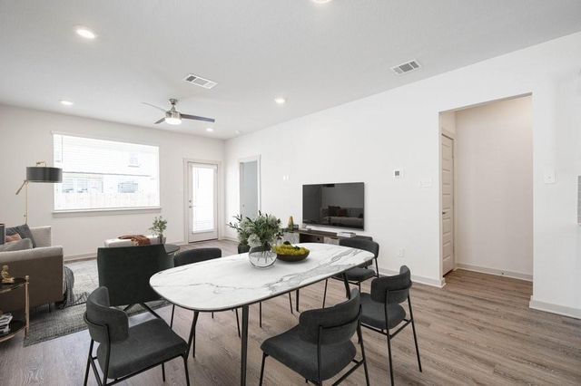 225 New Hampton WAY, San Marcos, TX 78666