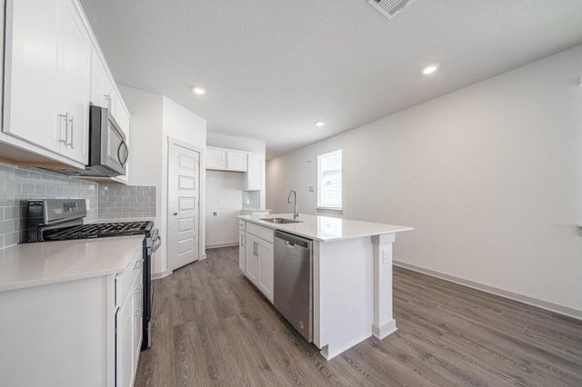 225 New Hampton WAY, San Marcos, TX 78666