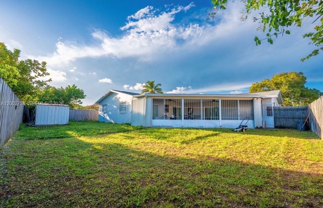 10750 SW 173rd St, Miami, FL 33157