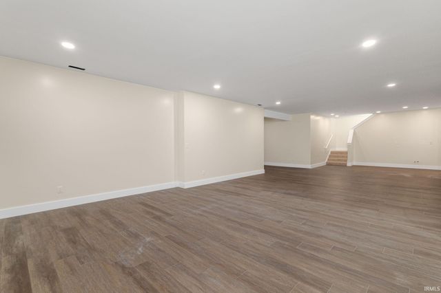 16390 Greystone Drive, Granger, IN 46530