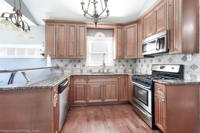 4841 S Lawler Avenue, Chicago, IL 60638