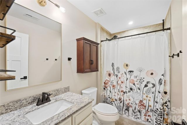912 Manorwood Drive, Waxhaw, NC 28173