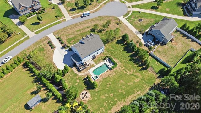 912 Manorwood Drive, Waxhaw, NC 28173