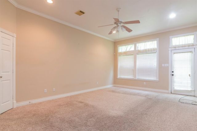 37126 Anglers Way, Pinehurst, TX 77362