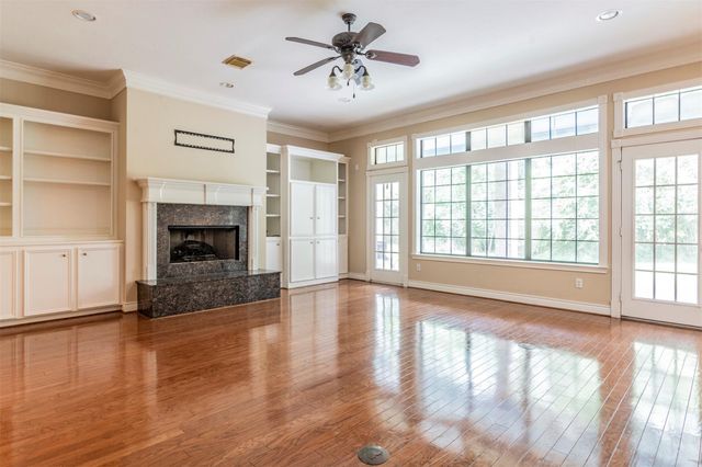 37126 Anglers Way, Pinehurst, TX 77362