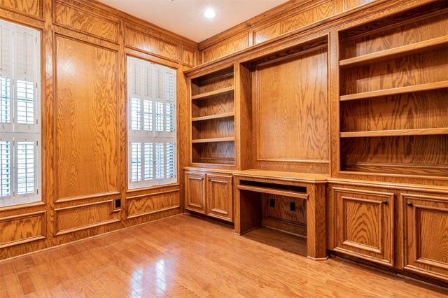 37126 Anglers Way, Pinehurst, TX 77362