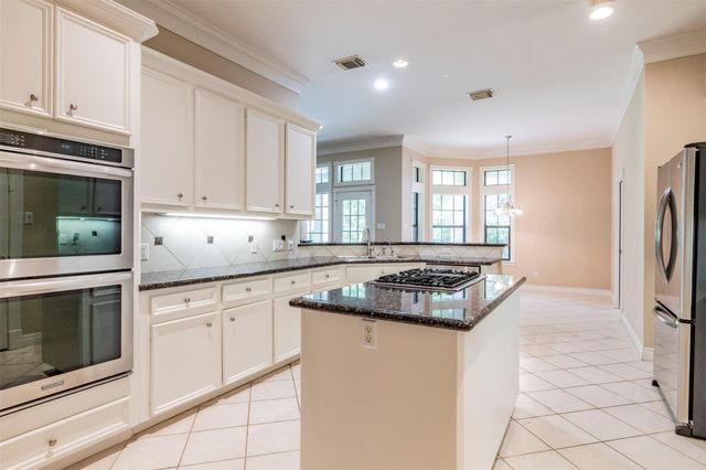 37126 Anglers Way, Pinehurst, TX 77362