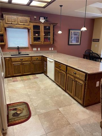 2111 Fairway Drive, Mission, TX 78572