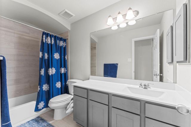 11331 Painted Trillium Ln Lane, Houston, TX 77044