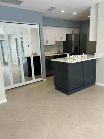 600 Executive Center Drive 212, West Palm Beach, FL 33401