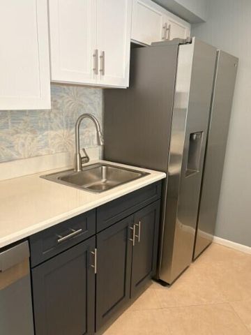 600 Executive Center Drive 212, West Palm Beach, FL 33401