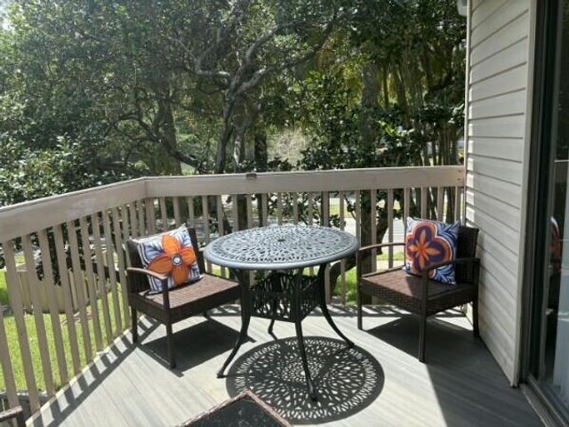 600 Executive Center Drive 212, West Palm Beach, FL 33401