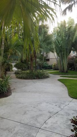 600 Executive Center Drive 212, West Palm Beach, FL 33401