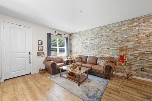 122 Diamante Road, San Marcos, CA 92078