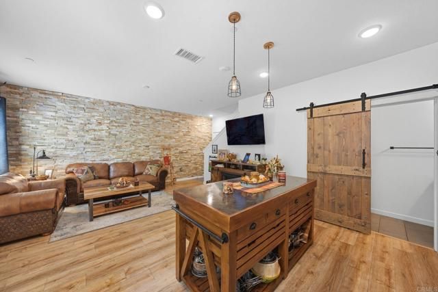 122 Diamante Road, San Marcos, CA 92078