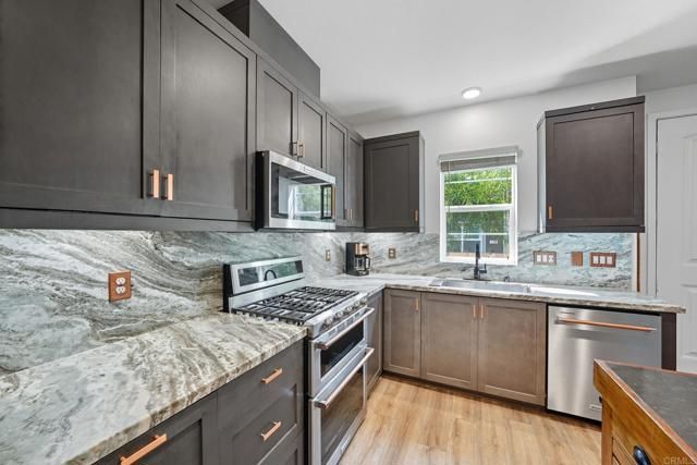 122 Diamante Road, San Marcos, CA 92078