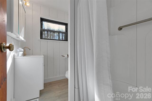 231 Cedar Lane, Brevard, NC 28712