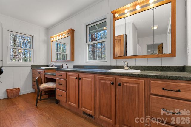 231 Cedar Lane, Brevard, NC 28712