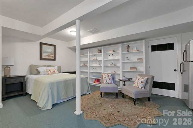 231 Cedar Lane, Brevard, NC 28712