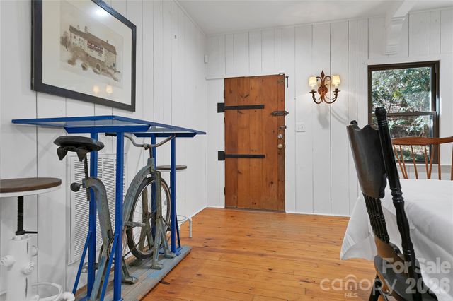 231 Cedar Lane, Brevard, NC 28712