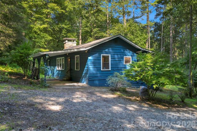 231 Cedar Lane, Brevard, NC 28712