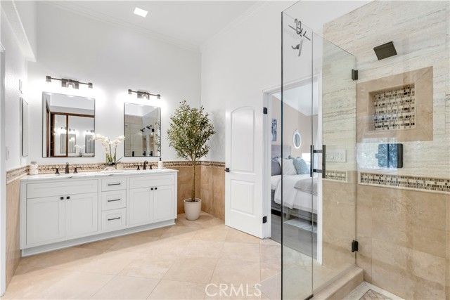 7442 Coho 106, Huntington Beach, CA 92648