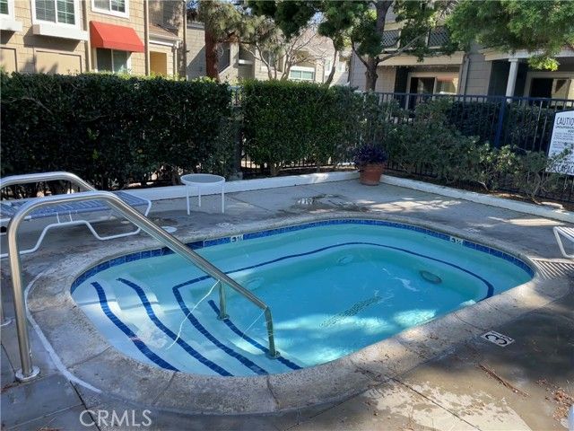 7442 Coho 106, Huntington Beach, CA 92648