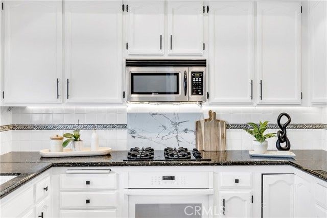 7442 Coho 106, Huntington Beach, CA 92648