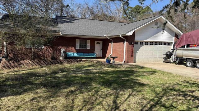 417 Cedarwood Street, Hot Springs, AR 71901