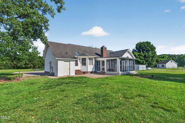 113 Joy Avenue, Pikeville, NC 27863