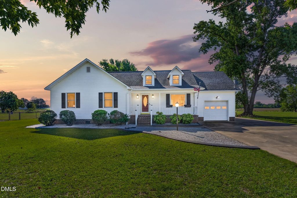 113 Joy Avenue, Pikeville, NC 27863