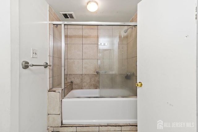 49 Fairmount Drive, Willingboro, NJ 08046