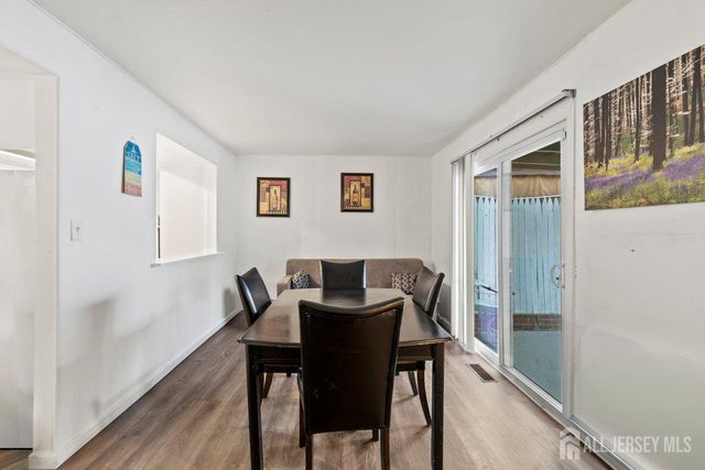 49 Fairmount Drive, Willingboro, NJ 08046