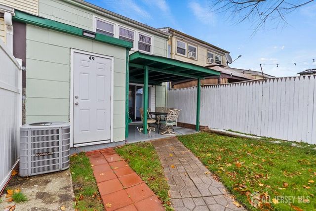 49 Fairmount Drive, Willingboro, NJ 08046