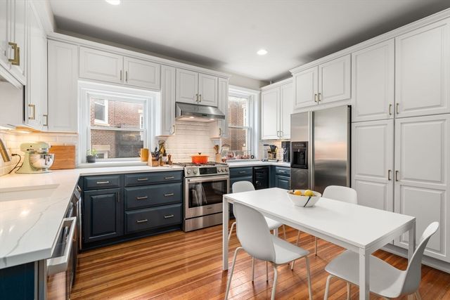 89 Mason Terr 3, Brookline, MA 02446