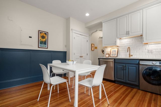 89 Mason Terr 3, Brookline, MA 02446