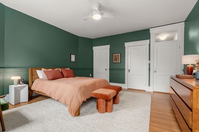 89 Mason Terr 3, Brookline, MA 02446