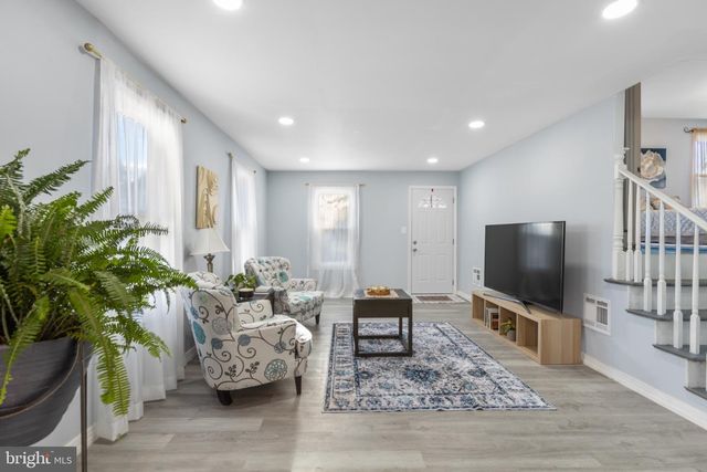 38-40 STATE ST, Glassboro, NJ 08028